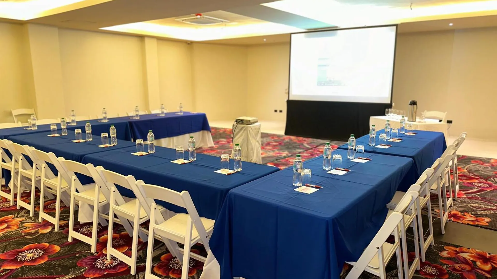 Ramada By Wyndham Princess Santo Domingo Hotel