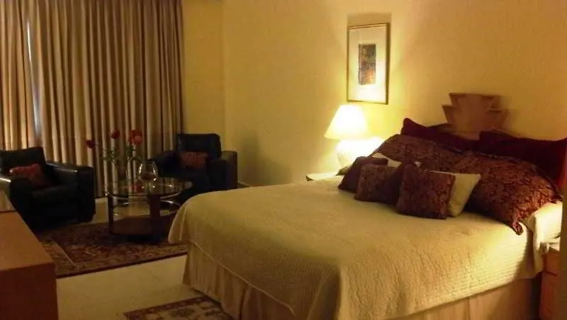 Ramada By Wyndham Princess Santo Domingo 3*,