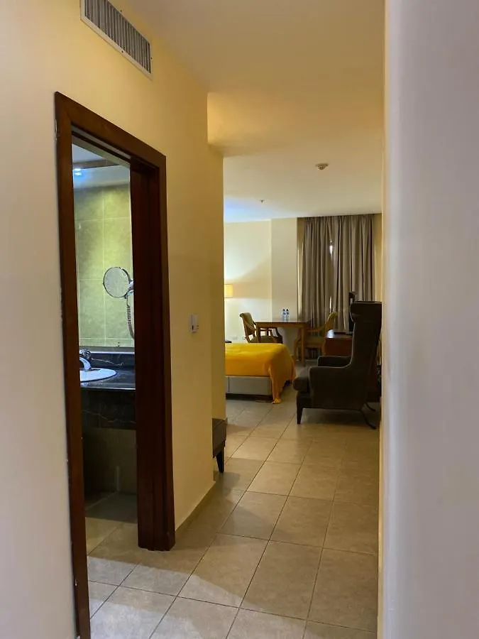 Ramada By Wyndham Princess Santo Domingo 3*,