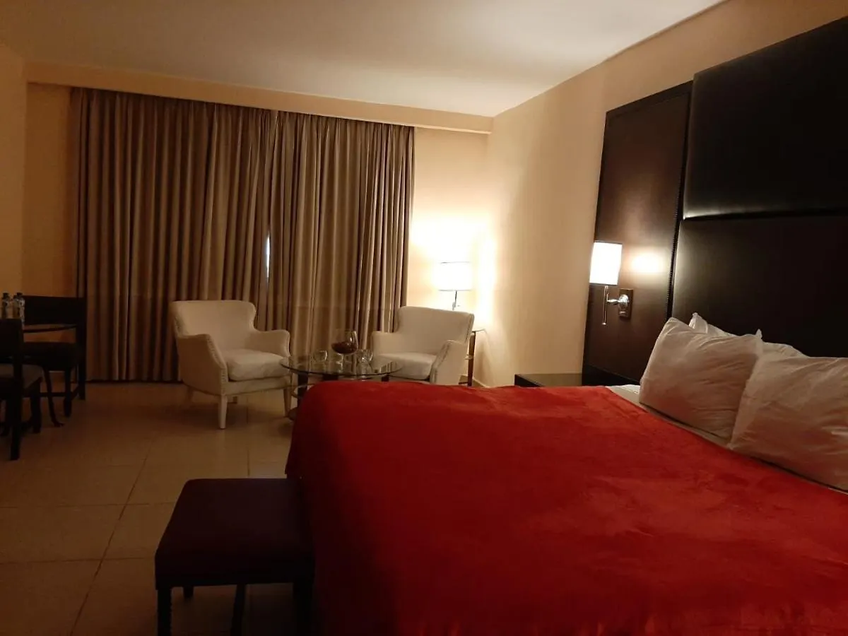 Ramada By Wyndham Princess Santo Domingo 3*,